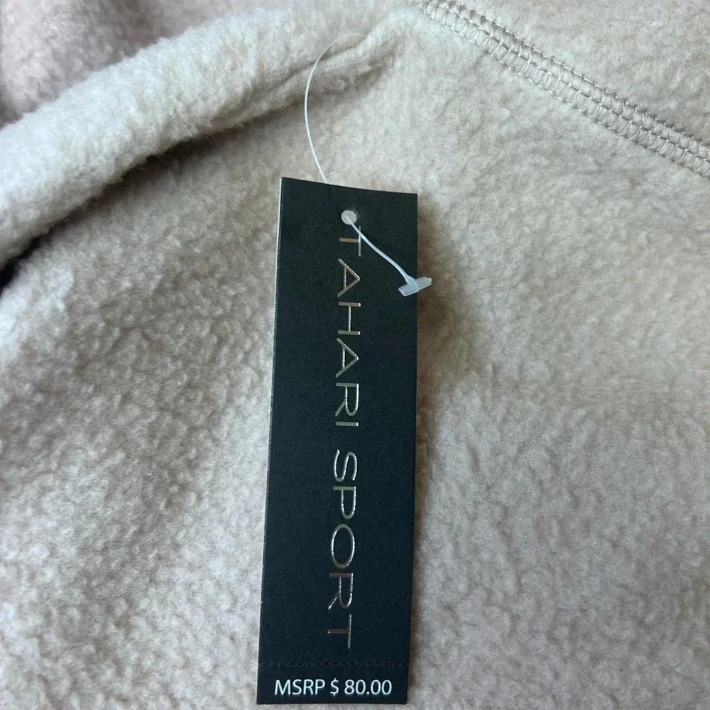 🤎”Tahari Sport” NWT Women’s Taupe Soft Crewneck Pullover Sweatshirt Size 2X - Picture 8 of 12